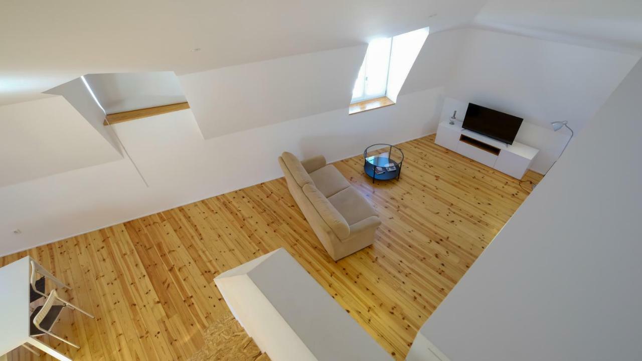 Apartamentos Premium Familiares - Loft Guesthouse Bemyguest 维塞乌 外观 照片